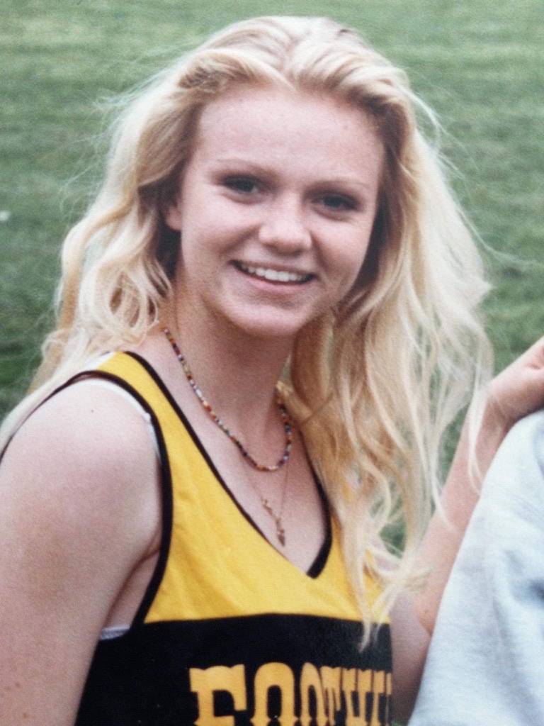 Alysha smiling, outdoors